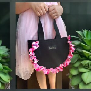 torebka z falistą falbanką